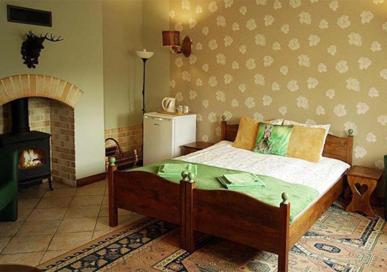 Gosciniec Malinowka Bed & Breakfast Krzeszna Luaran gambar