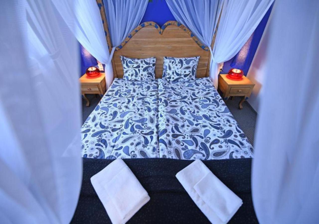 Gosciniec Malinowka Bed & Breakfast Krzeszna Luaran gambar